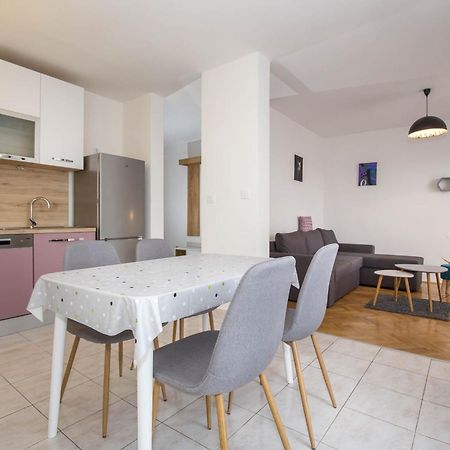 Apartman Sesna Bol Dış mekan fotoğraf