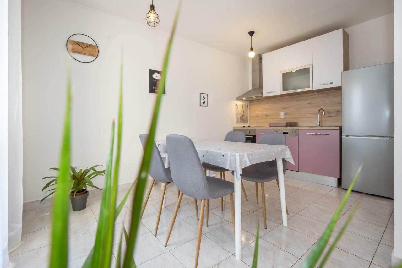 Apartman Sesna Bol Dış mekan fotoğraf