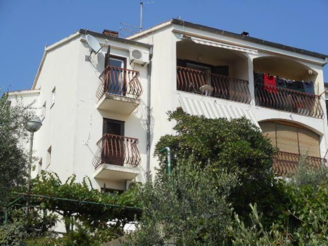 Apartman Sesna Bol Dış mekan fotoğraf